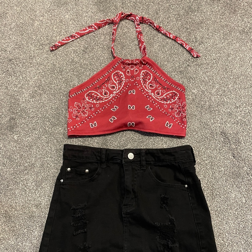 Red bandana tie crop top. Size small.